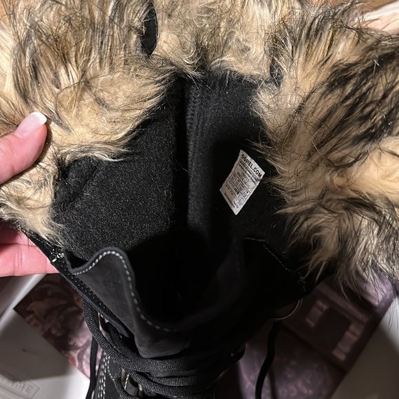 Sorel-- Joan of Ark Waterproof Boots! Black/Quarry - Picture 5 of 6